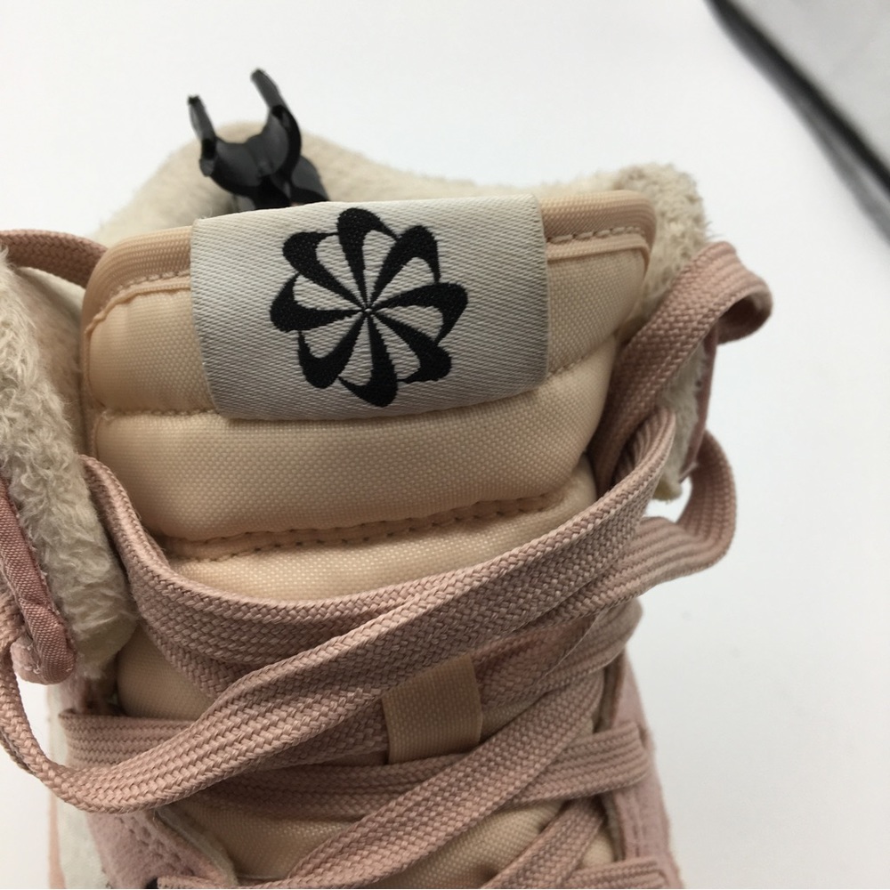 Nike Sneakers Womens Size 8 Pink Dunk High LX DN9909-200 - Picture 6 of 10